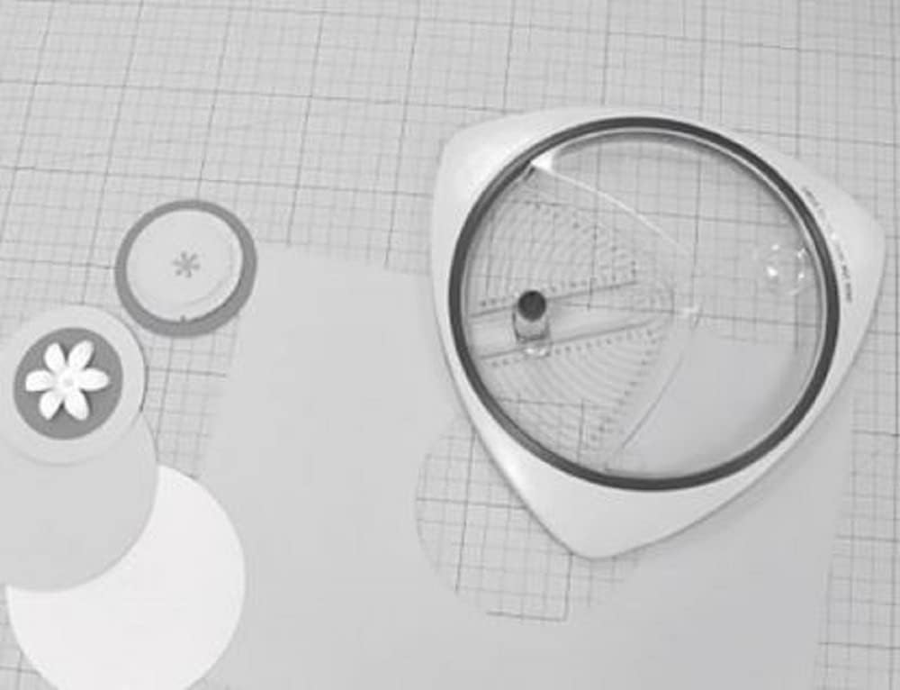 Rayher Circle Cutter for Crafting with 3 Replacement Blades, Paper Trimmer for Circles with a Diameter of 2.6–15 cm