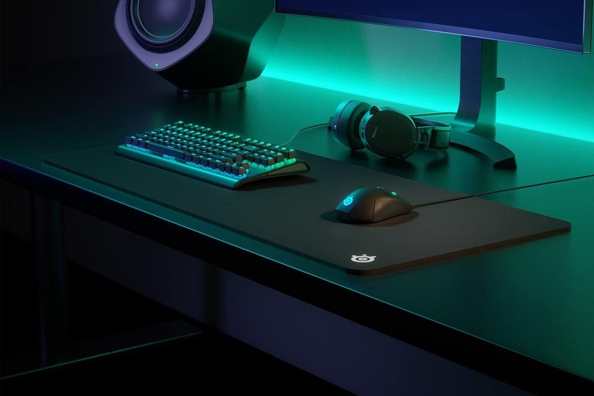 SteelSeries QcK Gaming Mouse Pad - Black
