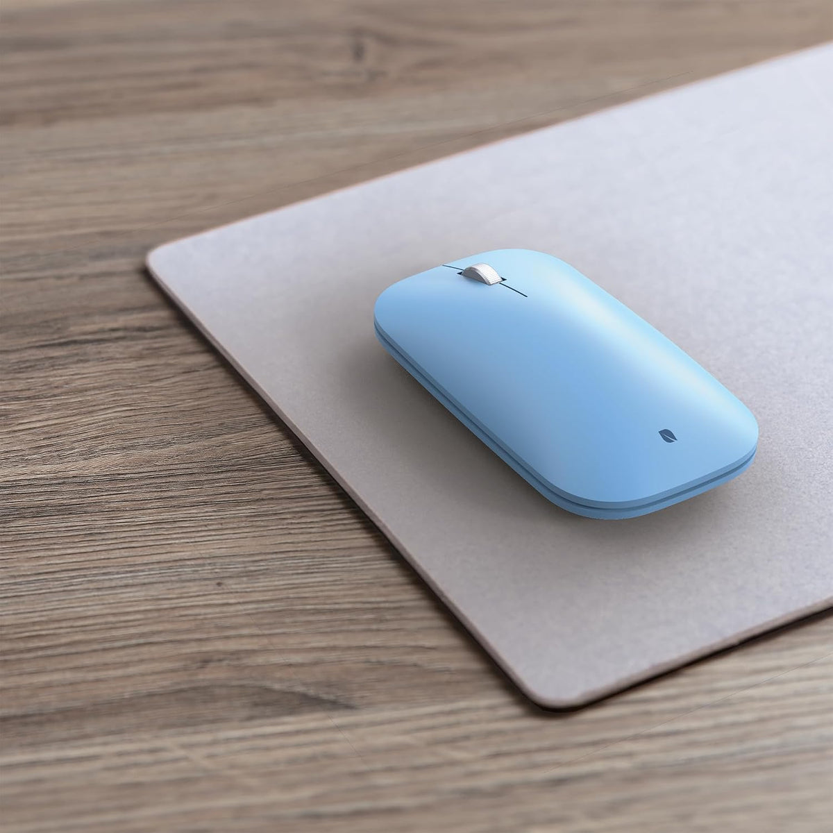 Incase Modern Mobile Mouse Designed by Microsoft, Wireless, Sapphire