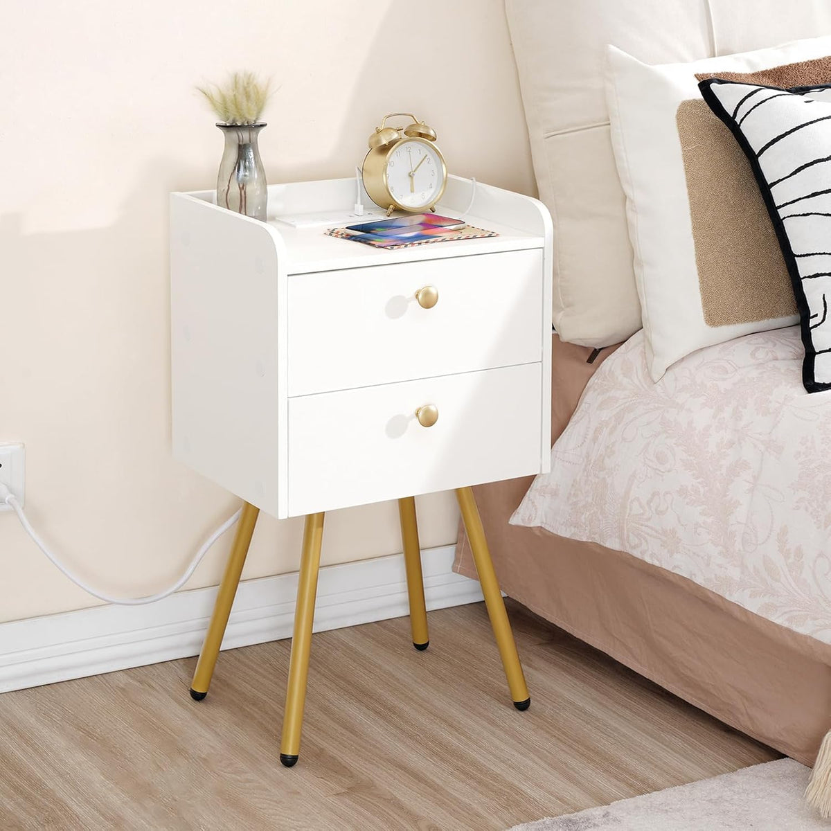 HOOBRO White Nightstand with Charging Station, Modern End Table