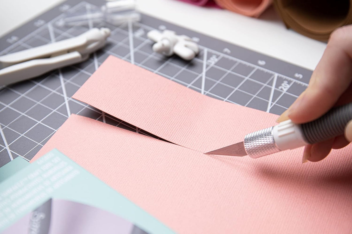 Sizzix Craft Knife, Trimmer & Distress Tool Set | Perfect for Papercraft, Cardmaking, Scrapbooking, Detailed Cutting & Creating Texture