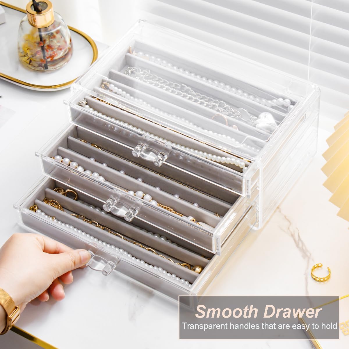 YUFONG Necklace Holder Organizer Velvet Necklace Organizer Box with Lid