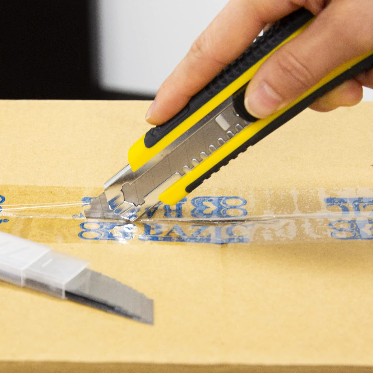 BAZIC Products 18 mm Utility Knife, 144-Case