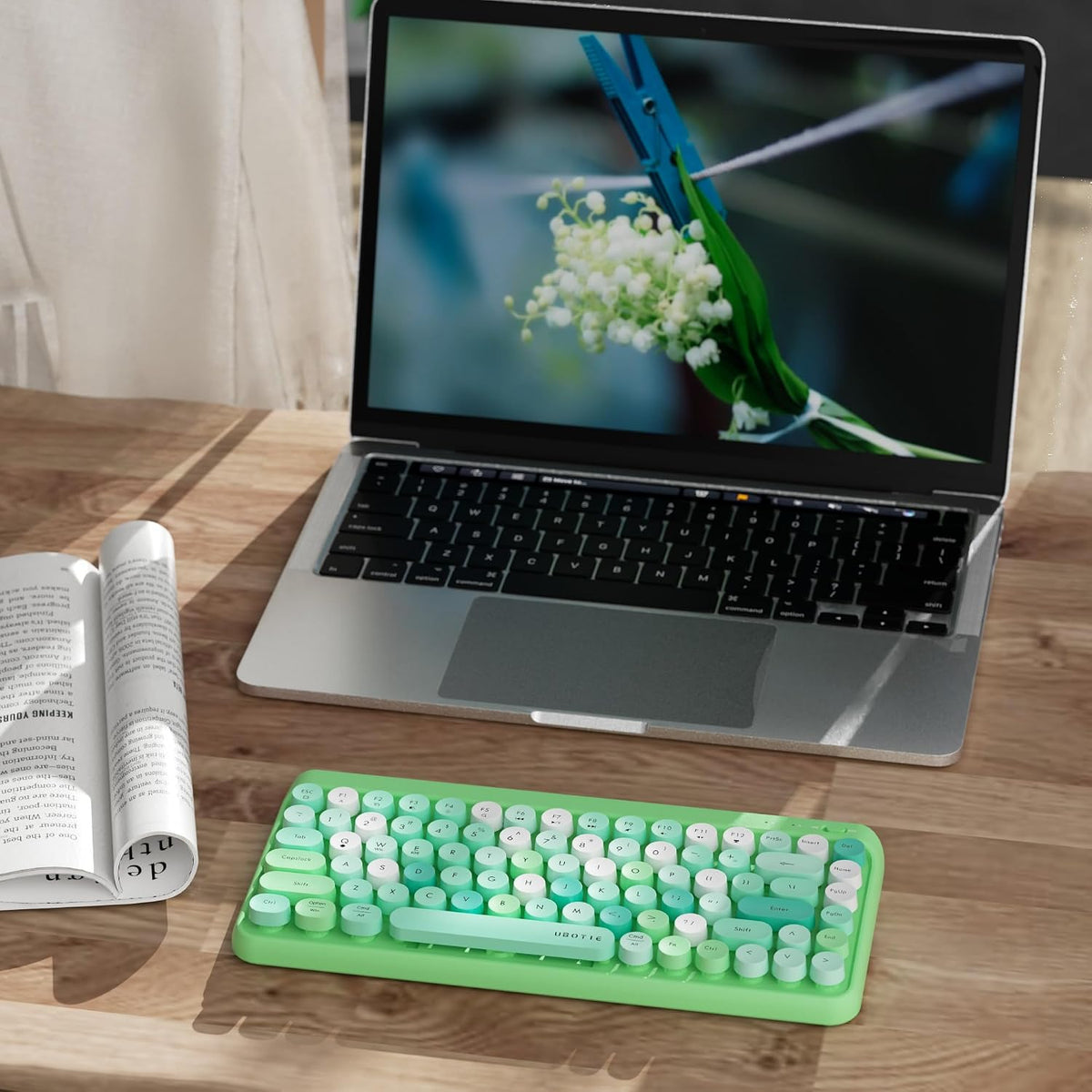 UBOTIE Portable Bluetooth Colorful Keyboards (Green-Colorful)