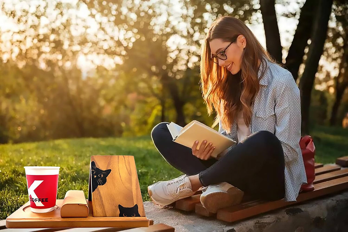 Wooden Book Stand, Triangle Book Holder, Small Bookshelf, Black Cat Book Rest with Cup Holder, for Reading or Desktop Decoration, Coffee and Book Lovers Father's Day Gifts for Dad & Husband