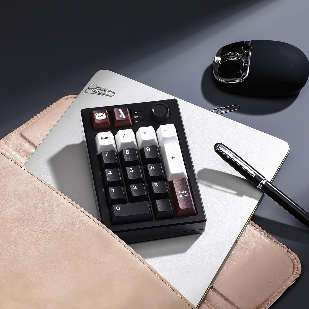 YUNZII AL21 Aluminum Wireless Number Pad (Black, Cocoa Cream V2 Switch)