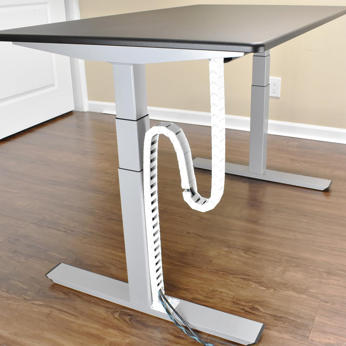 Quality Clever PivyCord-Vez Flex Chain Raceway Cable Management Solution for Sit-Stand Variable Height Desks, Flexible Cable Raceway to Hide, Organize and Protect Wires and Cables, White