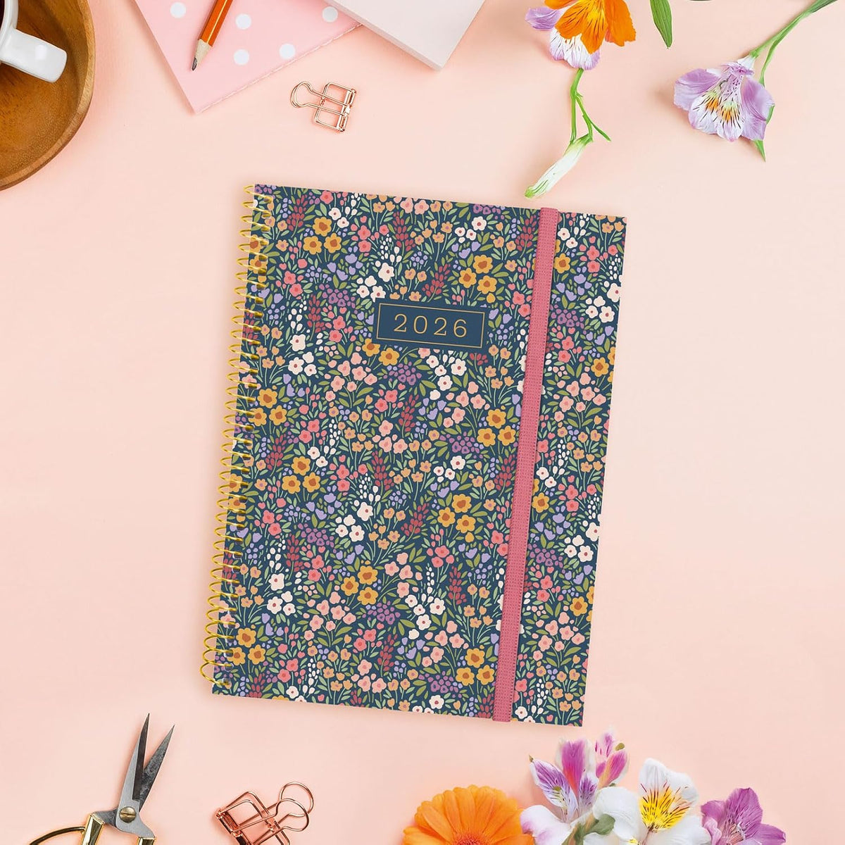 Finocam Spiral Calendar 2026 Day to a Page January - December (12 Months) 2026 Annual Calendar with Elastic Band Polypropylene Cover Spiral Bound Design Collection Flora, French