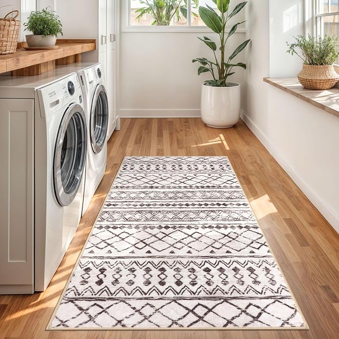 KUTA 3x5 Entryway Rug, Ultra Soft Distressed Geometric Print Throw Carpet