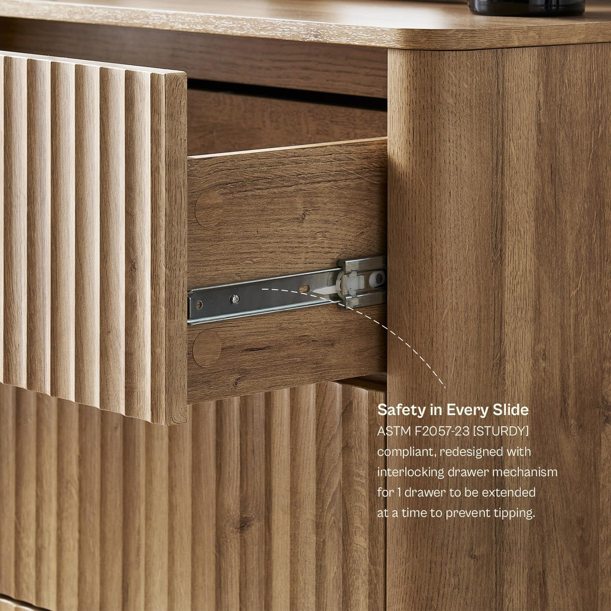 mopio Brooklyn 31.5" W Dresser (Oak)
