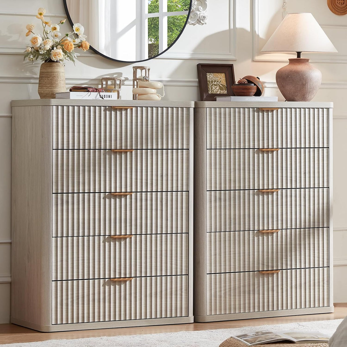 LEYAOYAO Fluted 5 Drawers Dresser Set of 2, 41" Tall Modern Chest of Drawers with Metal Handle, Curved Profile Dresser TV Stand, Wooden Drawer Organizer for Bedroom, Living Room, Hallway, Lightgrey