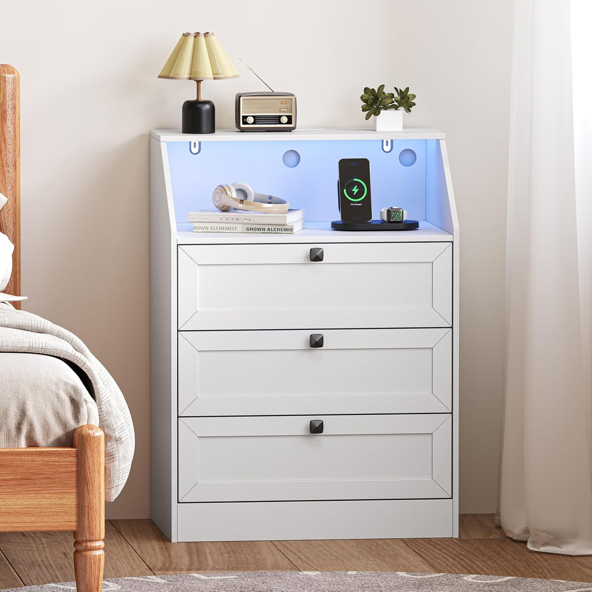 Wodeer White Dresser 3 Drawer Nightstand, Wood Night Stand with LED Lights, Charging Station, Metal Handles, Modern Storage Cabinet and Organizer Drawers for Living Room, Hallway