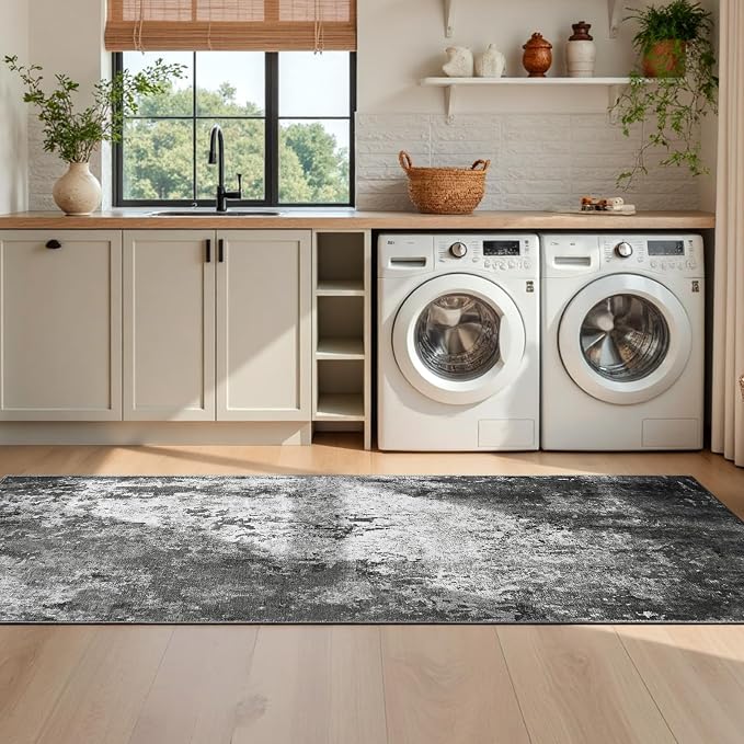 2.6x8 Black Rug Runners for Hallways Kitchen Runner Rug Non Slip Washable Black