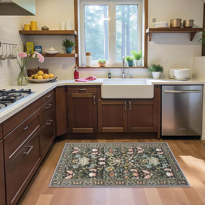 Washable 4x6 Bedroom Rug for Family: Non-Slip Floral Small Carpet for Living