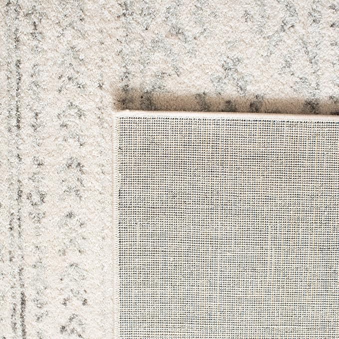 SAFAVIEH Tulum Collection Runner Rug