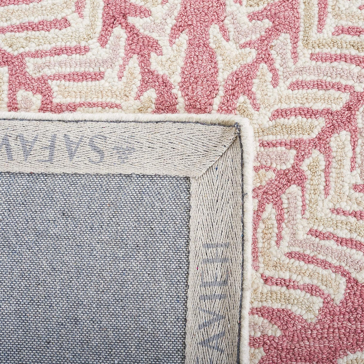 SAFAVIEH Capri Collection Area Rug - 5' Square, Pink & Ivory, Handmade Wool, Ideal for High Traffic Areas in Living Room, Bedroom (CPR208R)